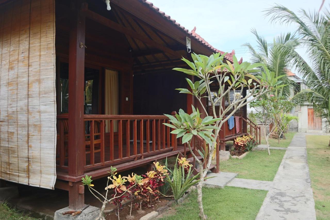 Svaha Nusa Guest House Lembongan Eksteriør bilde