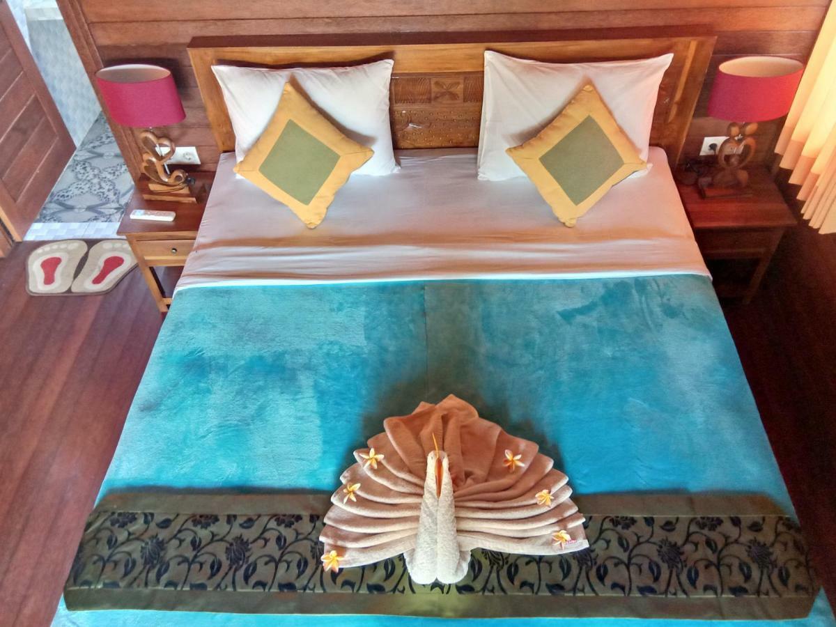 Svaha Nusa Guest House Lembongan Eksteriør bilde
