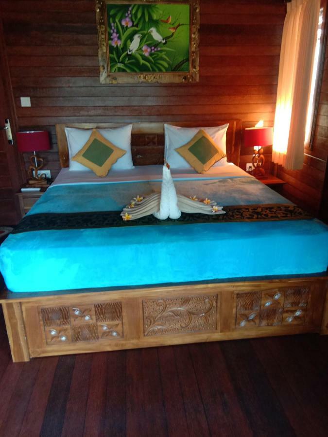 Svaha Nusa Guest House Lembongan Eksteriør bilde